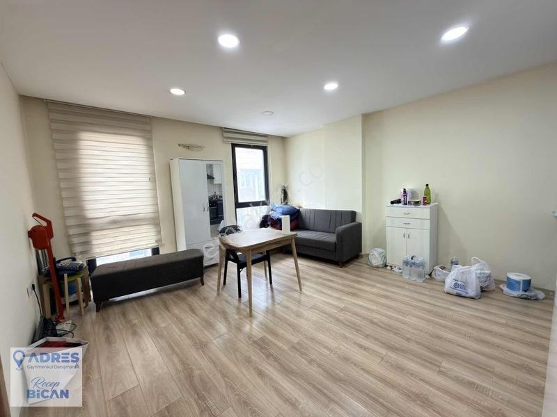 Kağıthane Merkez Mah. Havuzlu Sitede Satılık 1+1 60m2 Daire — fotoğraf 15