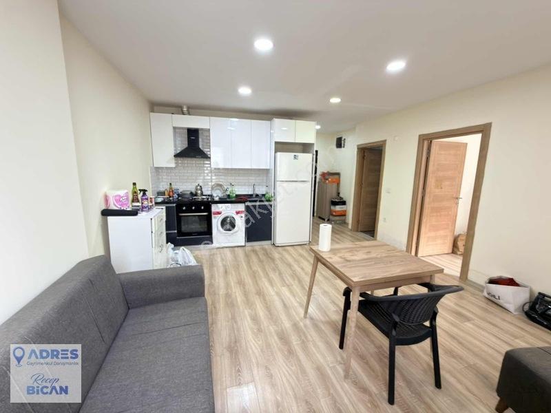 Kağıthane Merkez Mah. Havuzlu Sitede Satılık 1+1 60m2 Daire — fotoğraf 16
