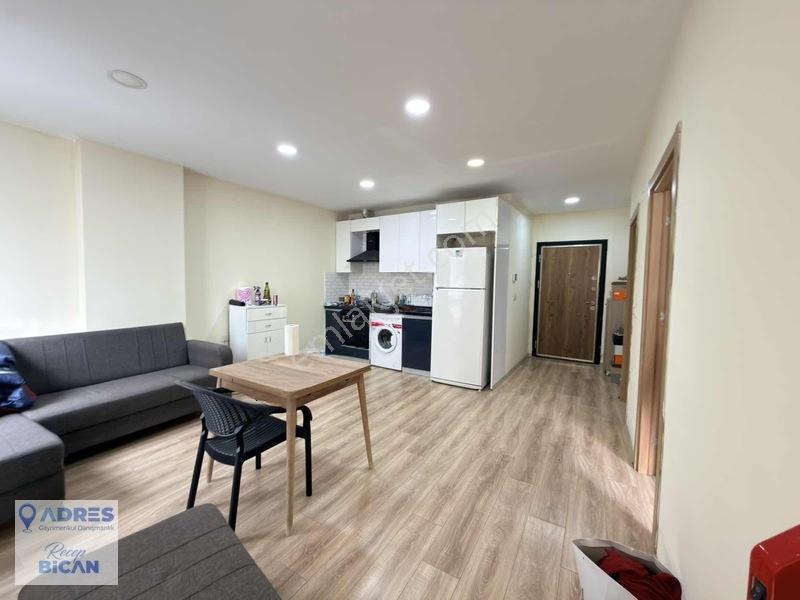Kağıthane Merkez Mah. Havuzlu Sitede Satılık 1+1 60m2 Daire — fotoğraf 17