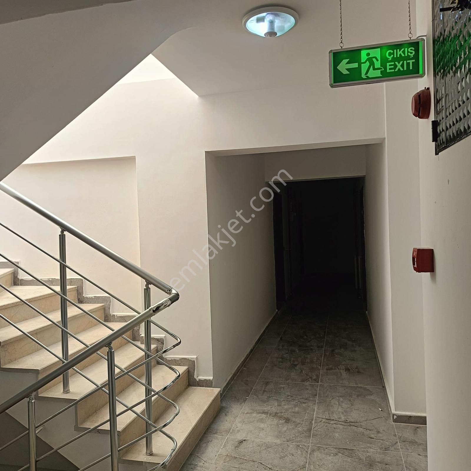 Yunus Emre Mah. Yunus Sok. Huzur Apt. 1+1 Satılık-kiralık Daire — fotoğraf 12