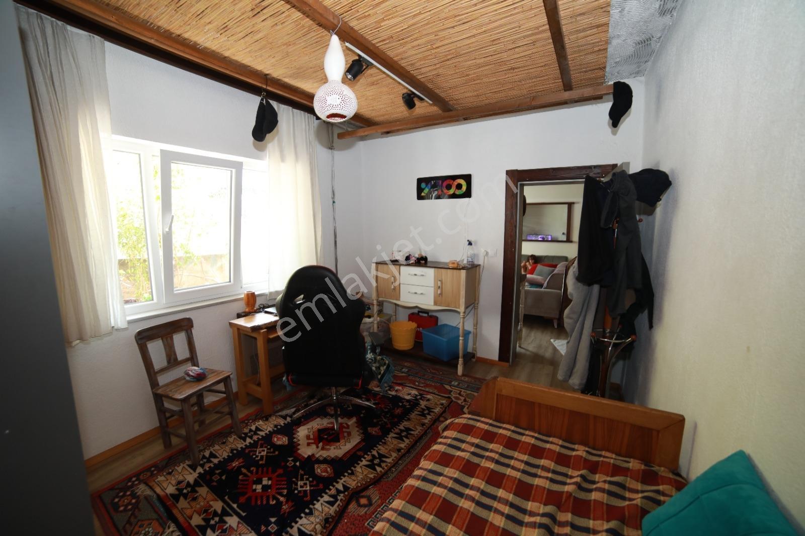 Ertuğrulgazi Mah. Bahceli 2 Katlı Mustakil Bina !!! — fotoğraf 28