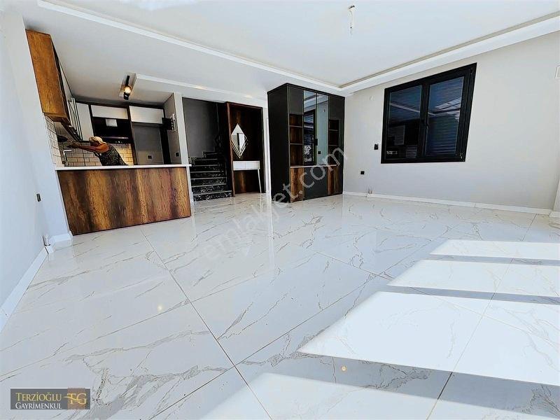 Terzioglu'ndan Gürede Dağ Ve Deniz Manzaralı Villa — fotoğraf 3