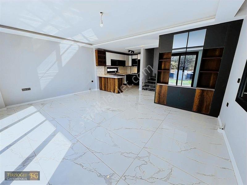 Terzioglu'ndan Gürede Dağ Ve Deniz Manzaralı Villa — fotoğraf 4