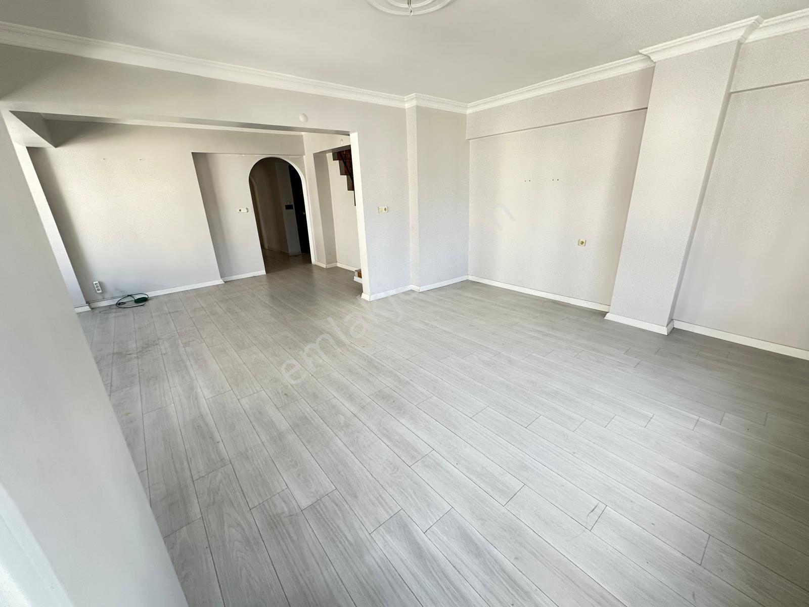 Çınardere'de 150 M² Net Teraslı, Kısmi Deniz Manzaralı Dubleks — fotoğraf 12