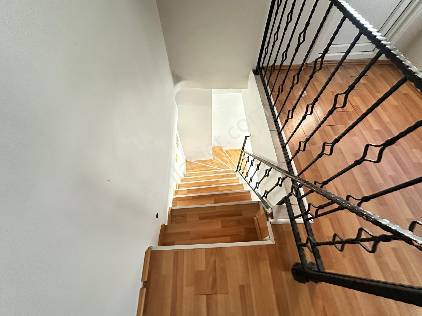 Çınardere'de 150 M² Net Teraslı, Kısmi Deniz Manzaralı Dubleks — fotoğraf 18