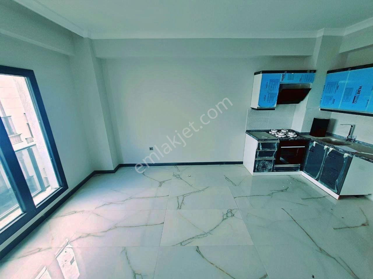 Uytundan Kadıköy'de Yerden Isıtmalı Asansörlü Arakat 2+1 Daire — fotoğraf 18