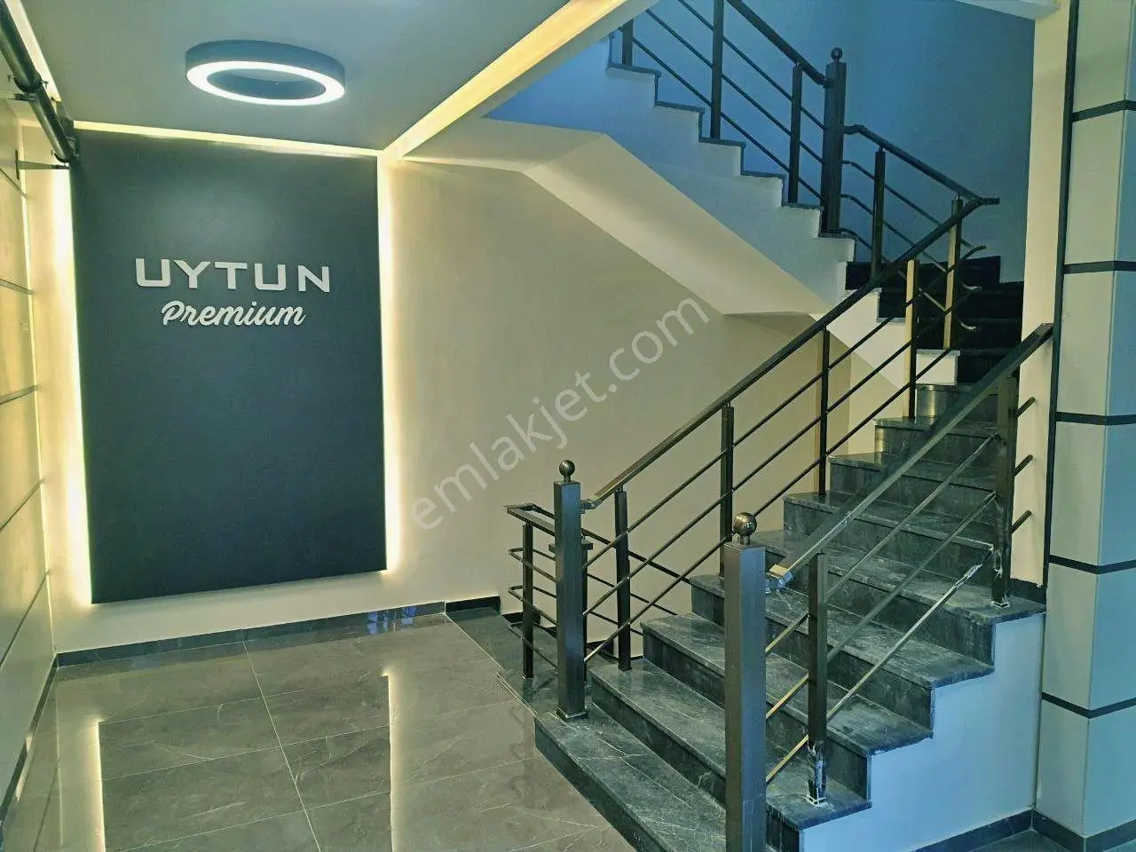 Uytundan Edremit Cennetayağının En Lüks Projesi 3+1 Akıllı Daire