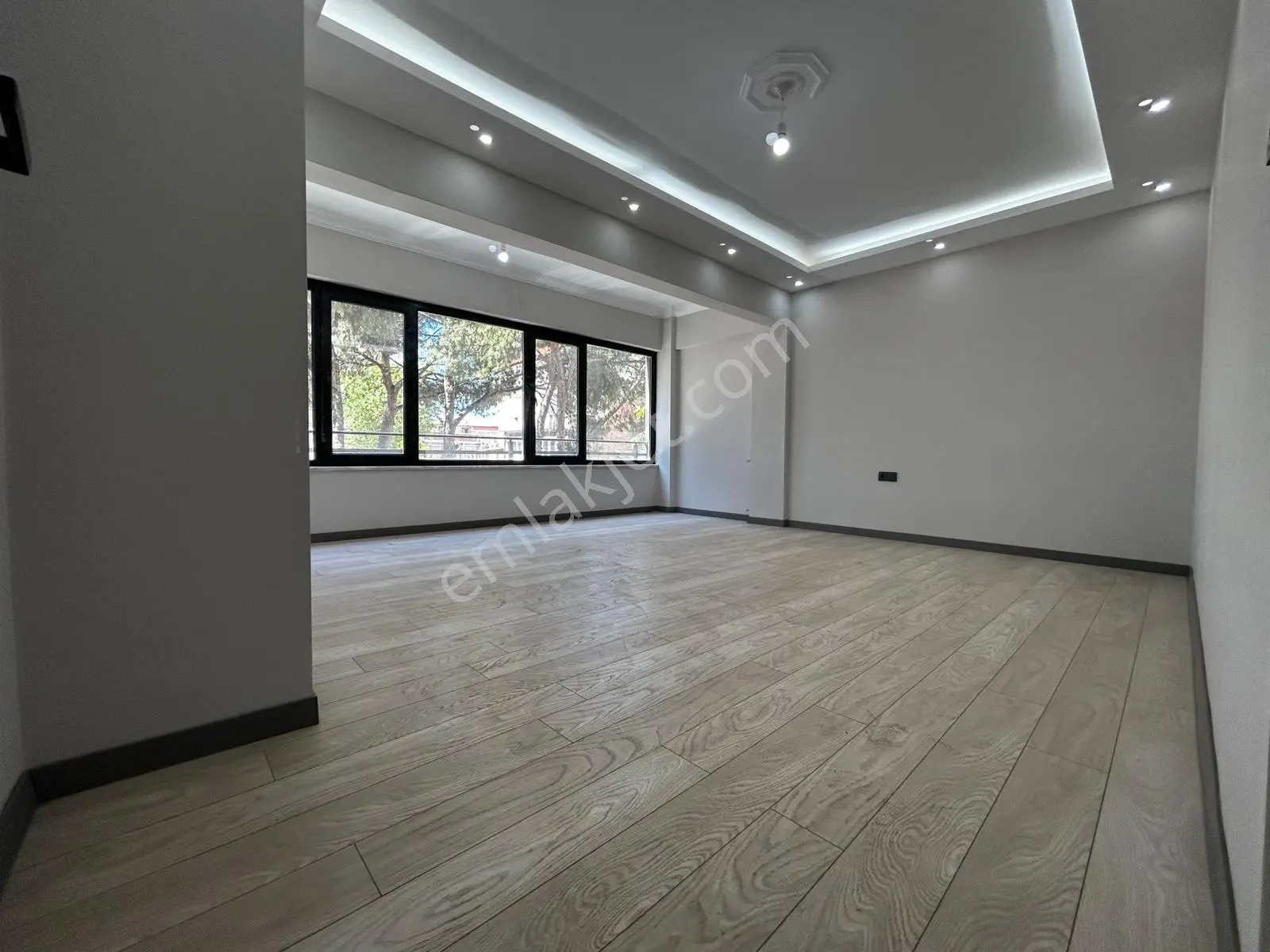 Yüksel'den Hekimzade'de İçi Yenilenmiş Kapalı Mutfak 1+1 Satılık Daire — fotoğraf 11