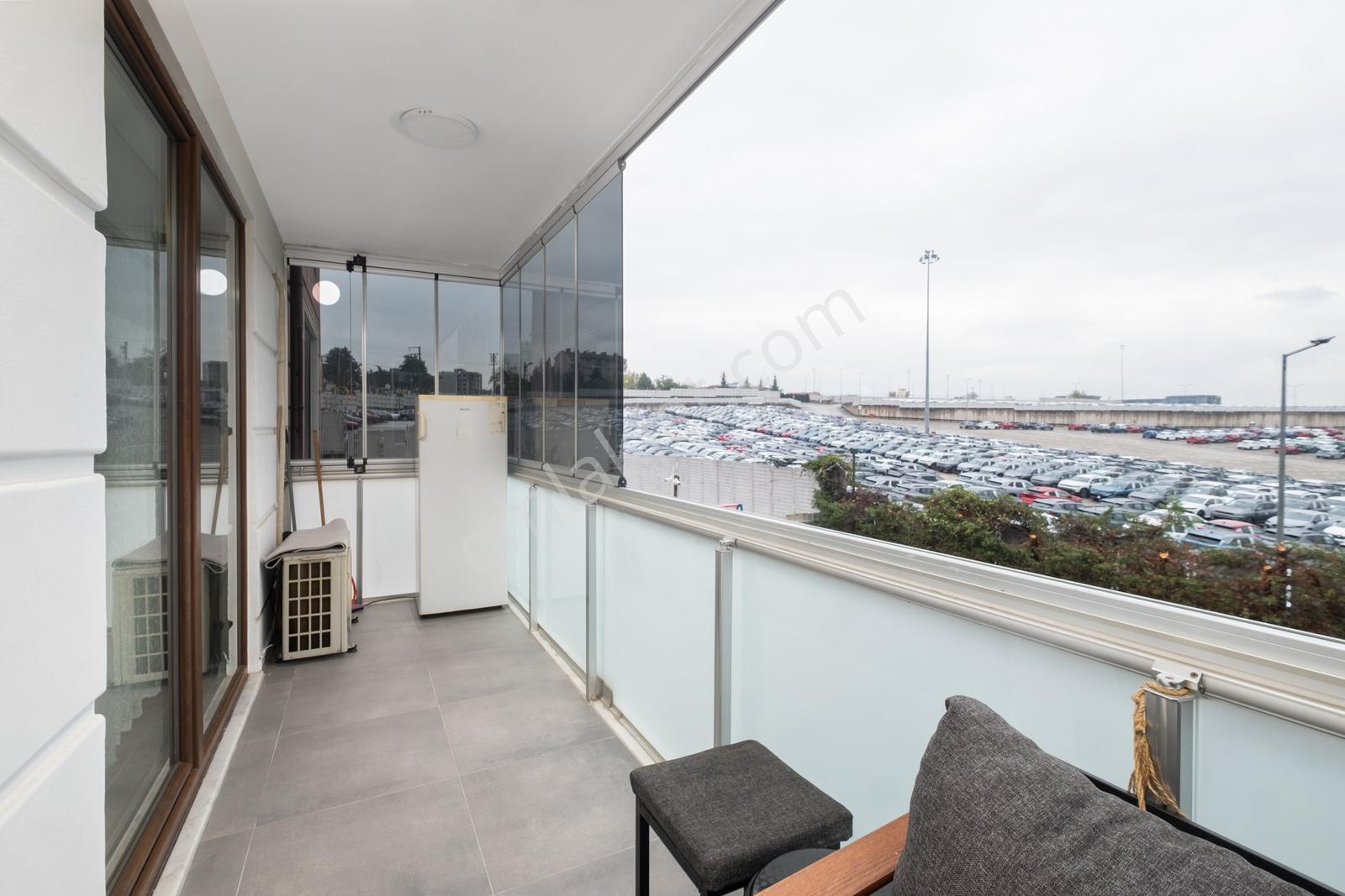 Remax Area Dan Balat Ta Satılık Arakat 3+1 İçi Yapılı Köşe Daire — fotoğraf 9
