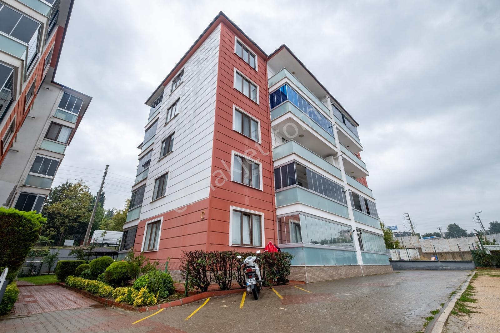 Remax Area Dan Balat Ta Satılık Arakat 3+1 İçi Yapılı Köşe Daire — fotoğraf 32