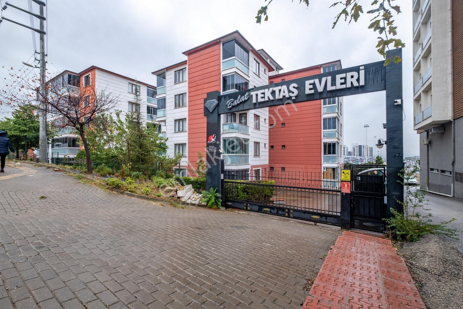Remax Area Dan Balat Ta Satılık Arakat 3+1 İçi Yapılı Köşe Daire — fotoğraf 33