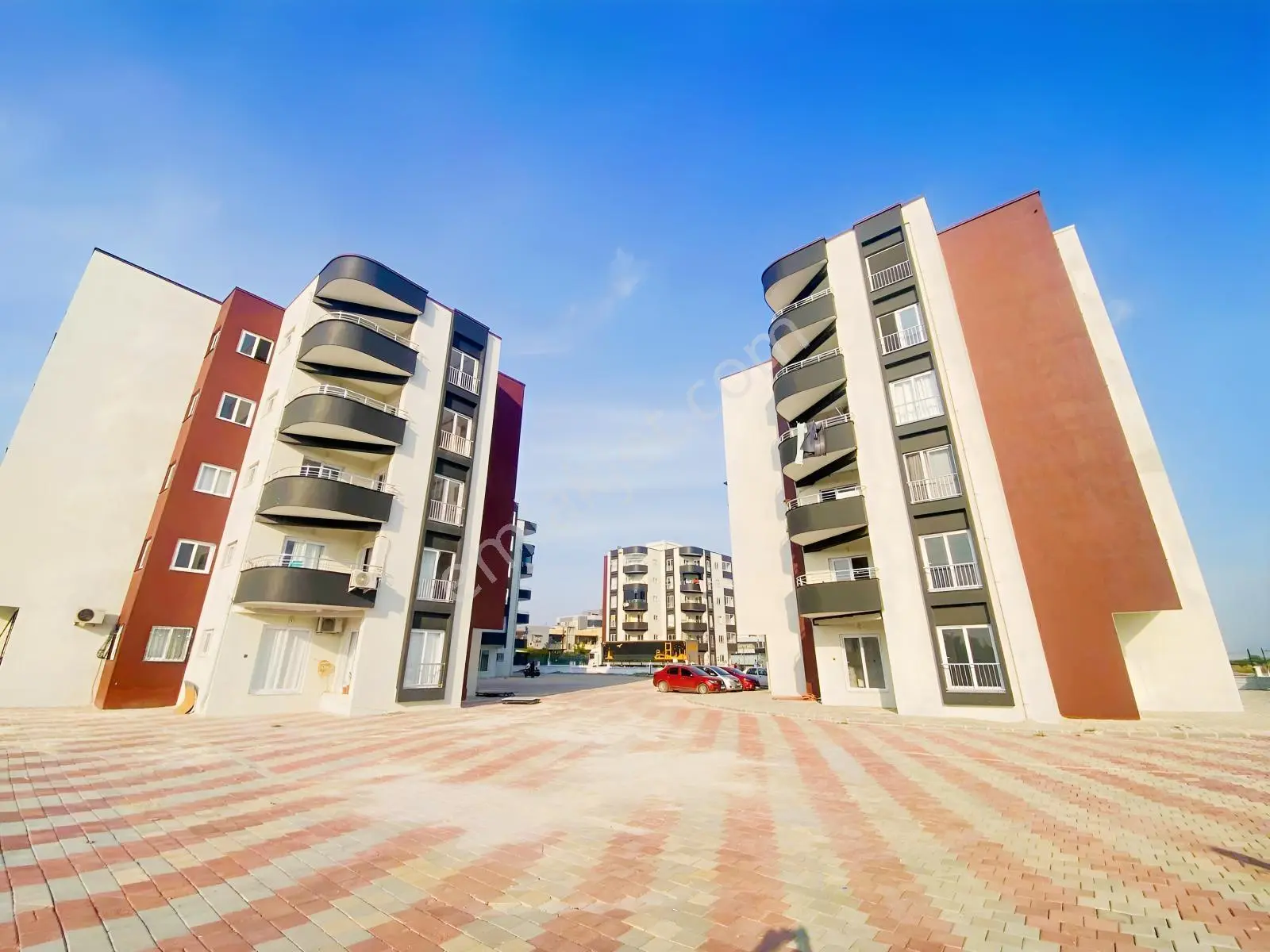 Yılmaz'dan İncirlik Kemalpaşada Satılık 2+1 K.mtfk Lux Daire
