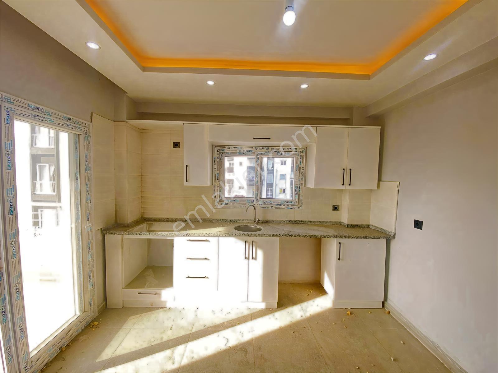 Yılmaz'dan İncirlik Kemalpaşada Satılık 2+1 K.mtfk Lux Daire — fotoğraf 3
