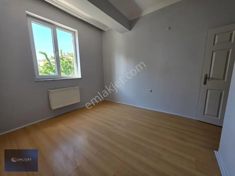 Gümüşay'dan Bahçelievler'de Satılık Ara Kat Köşe 2+1 Daire — fotoğraf 17