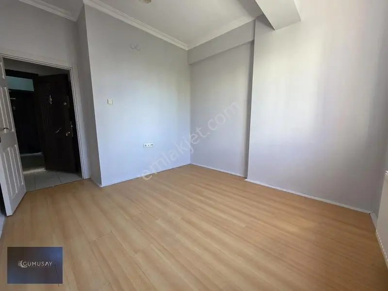 Gümüşay'dan Bahçelievler'de Satılık Ara Kat Köşe 2+1 Daire — fotoğraf 18