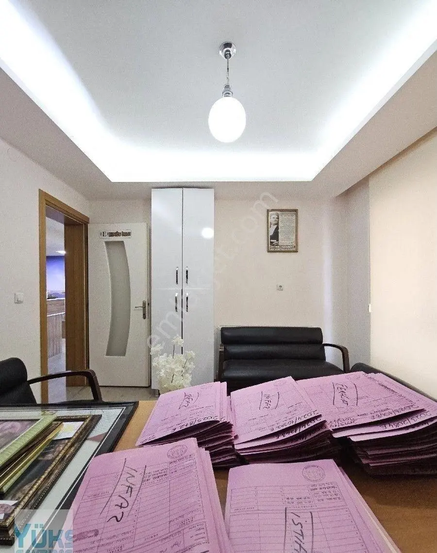 Denizli Devlet Hastanesi Karşısı 3+1 Asansörlü Avukatlık Bürosu İçin Uygun Satılık Arakat Daireler — fotoğraf 2