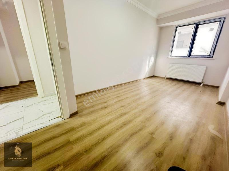 Metroya 200m, Sıfır, Kat Mülkiyetli 2+1 Daire — fotoğraf 14