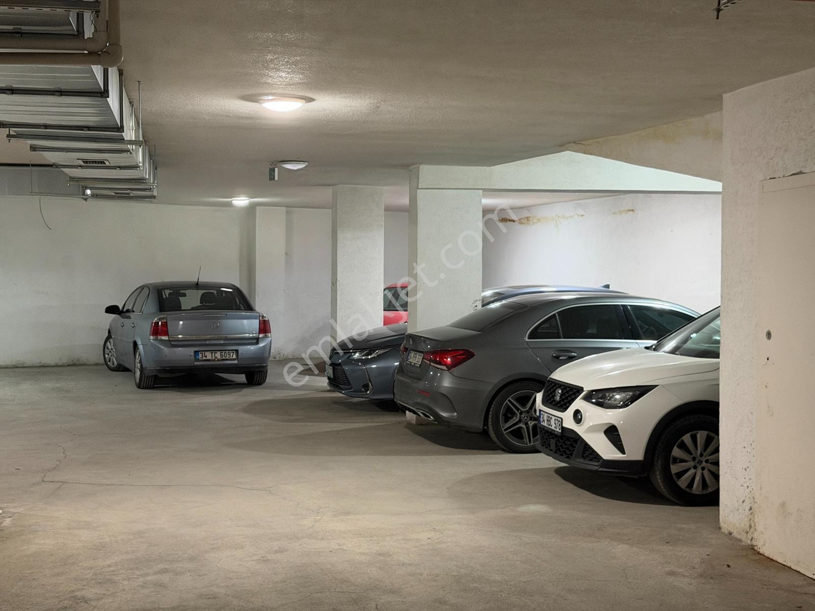Bağdat Caddesi Üzeri | Genç Bina | 120 M² Net | Otoparklı 3+1 — fotoğraf 29