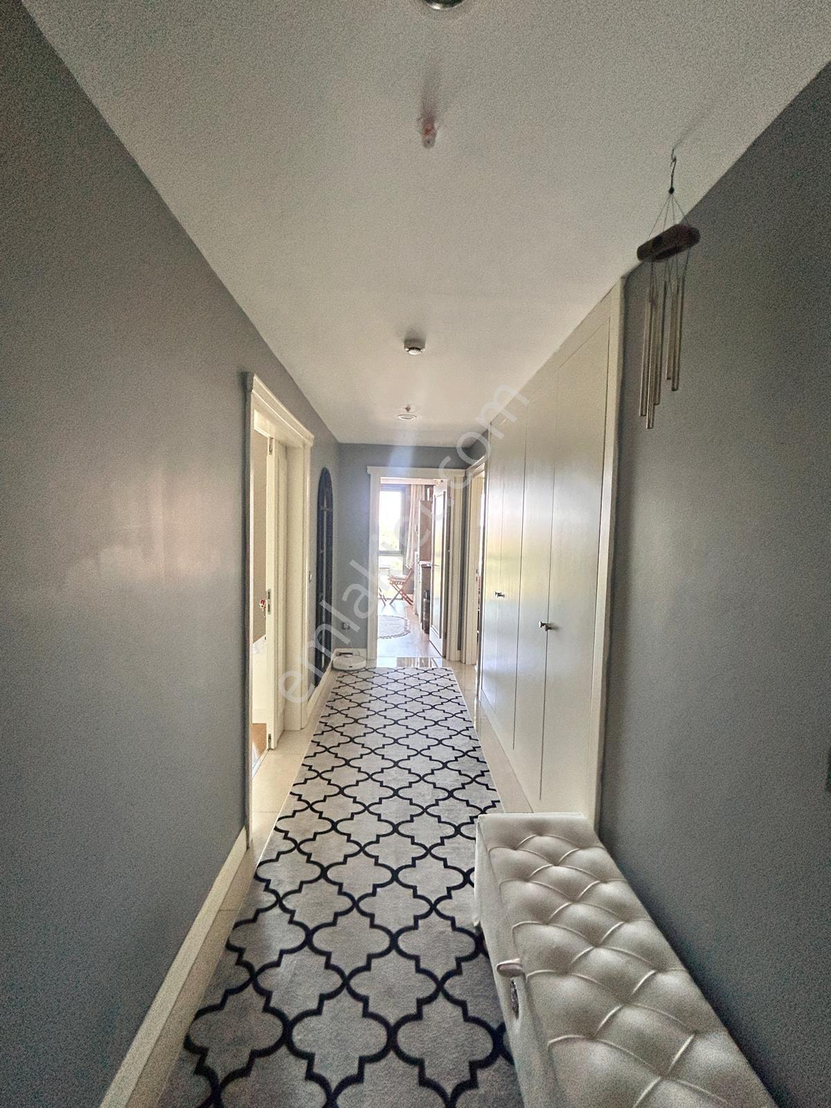 Kiptaş Venezia Mega Satılık 2+1 Ebeveyn Banyolu Oturuma Hazır Süper Fırsat Daire — fotoğraf 27
