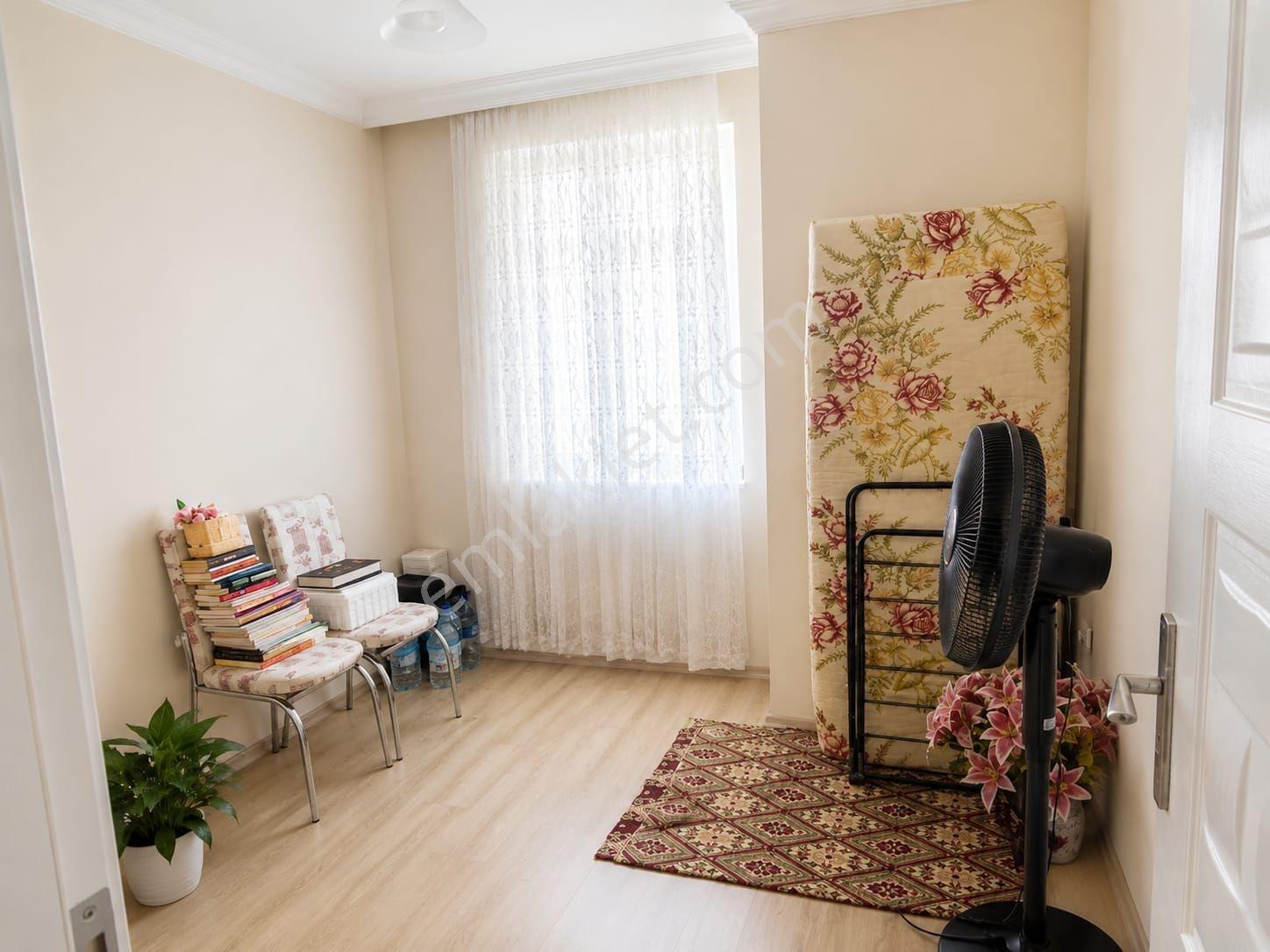 Emin Evime Uygun Fuzul Eve Uygun 2+1 Yüksek Giriş Daire — fotoğraf 4