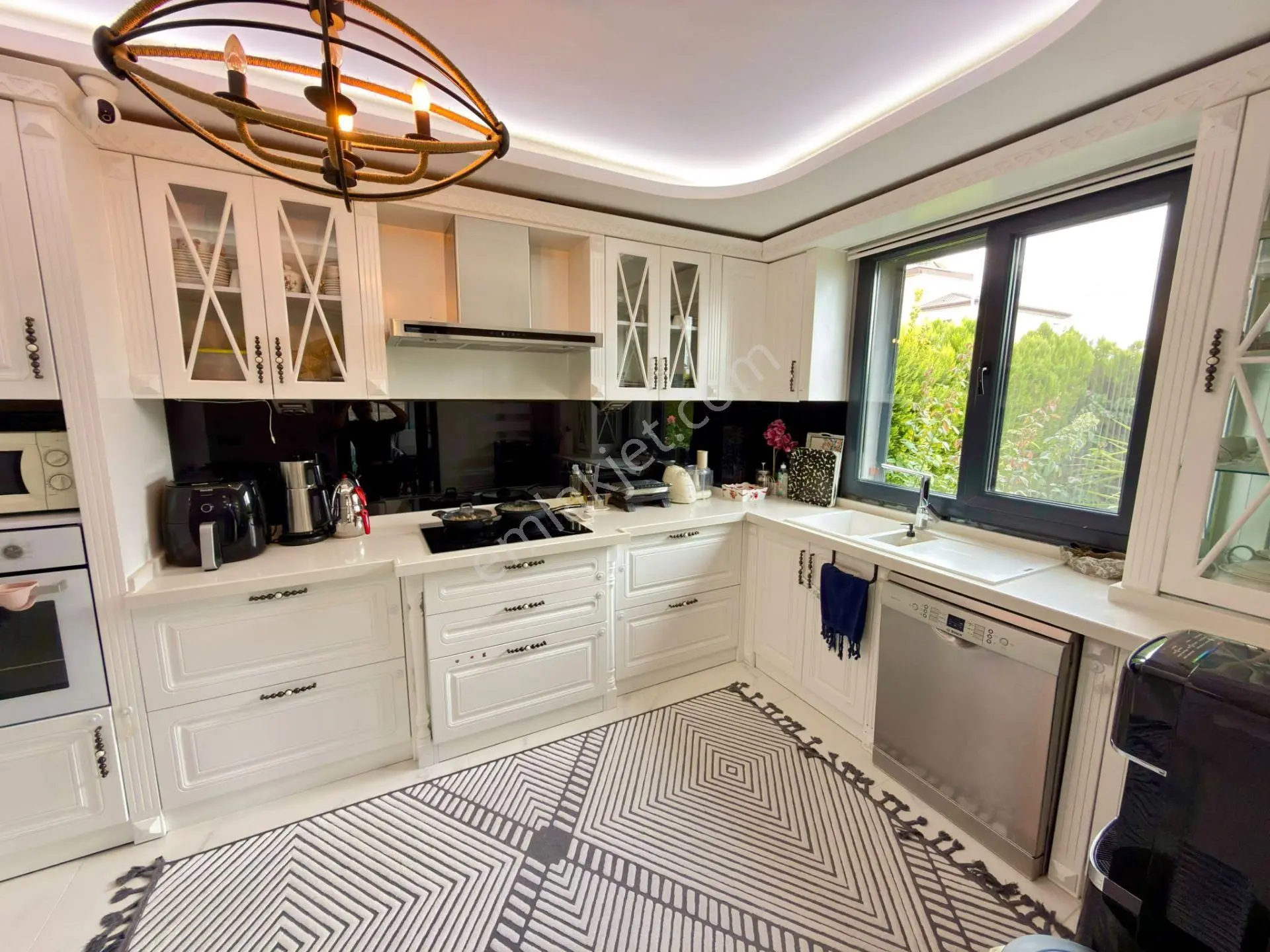 Sadece Yüksel'de Hamidiye'de Eşsiz Konumuyla Lüks 5+1 Satılık Villa — fotoğraf 28