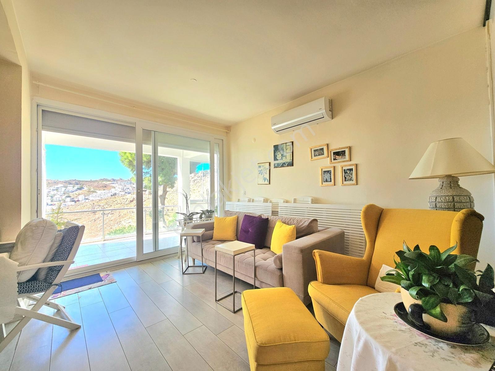 Bağla'da 4+1 Geniş Bahçeli Özel Plajlı Sosyal Tesisli Villa — fotoğraf 5