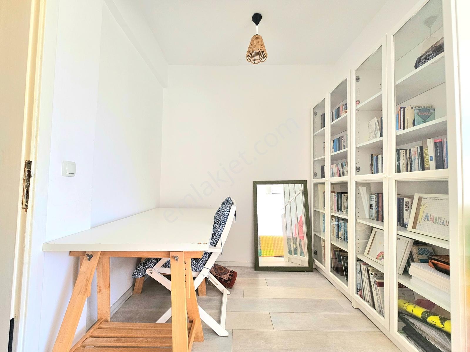 Bağla'da 4+1 Geniş Bahçeli Özel Plajlı Sosyal Tesisli Villa — fotoğraf 25