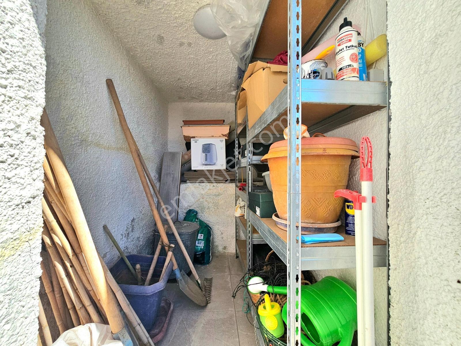 Bağla'da 4+1 Geniş Bahçeli Özel Plajlı Sosyal Tesisli Villa — fotoğraf 37