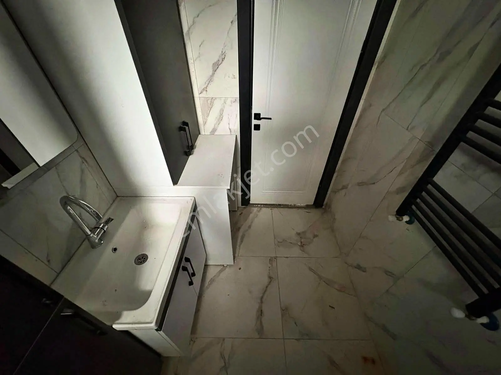 Aktif'ten Kadıköy'de Satılık Yerden Isıtmalı Harika Fırsat 1+1 Daire — fotoğraf 24