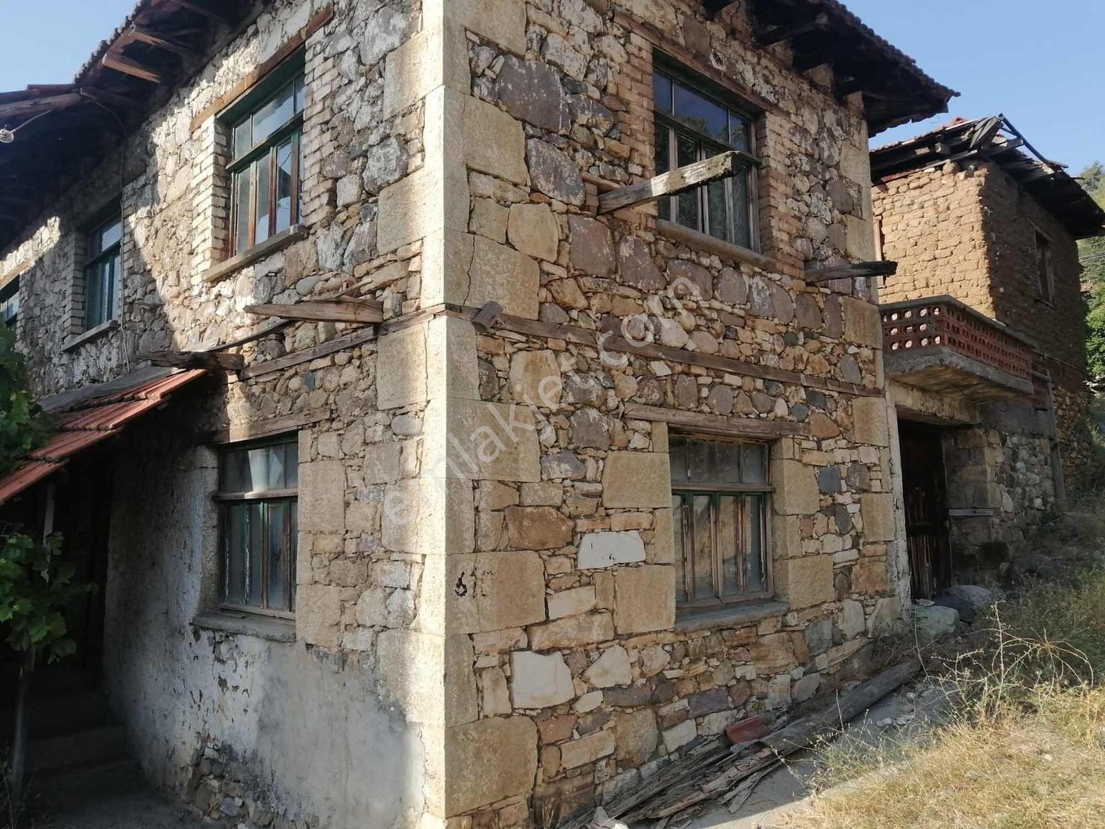 Balıkesir Bigadiçte Satılık Taş Ev — fotoğraf 5