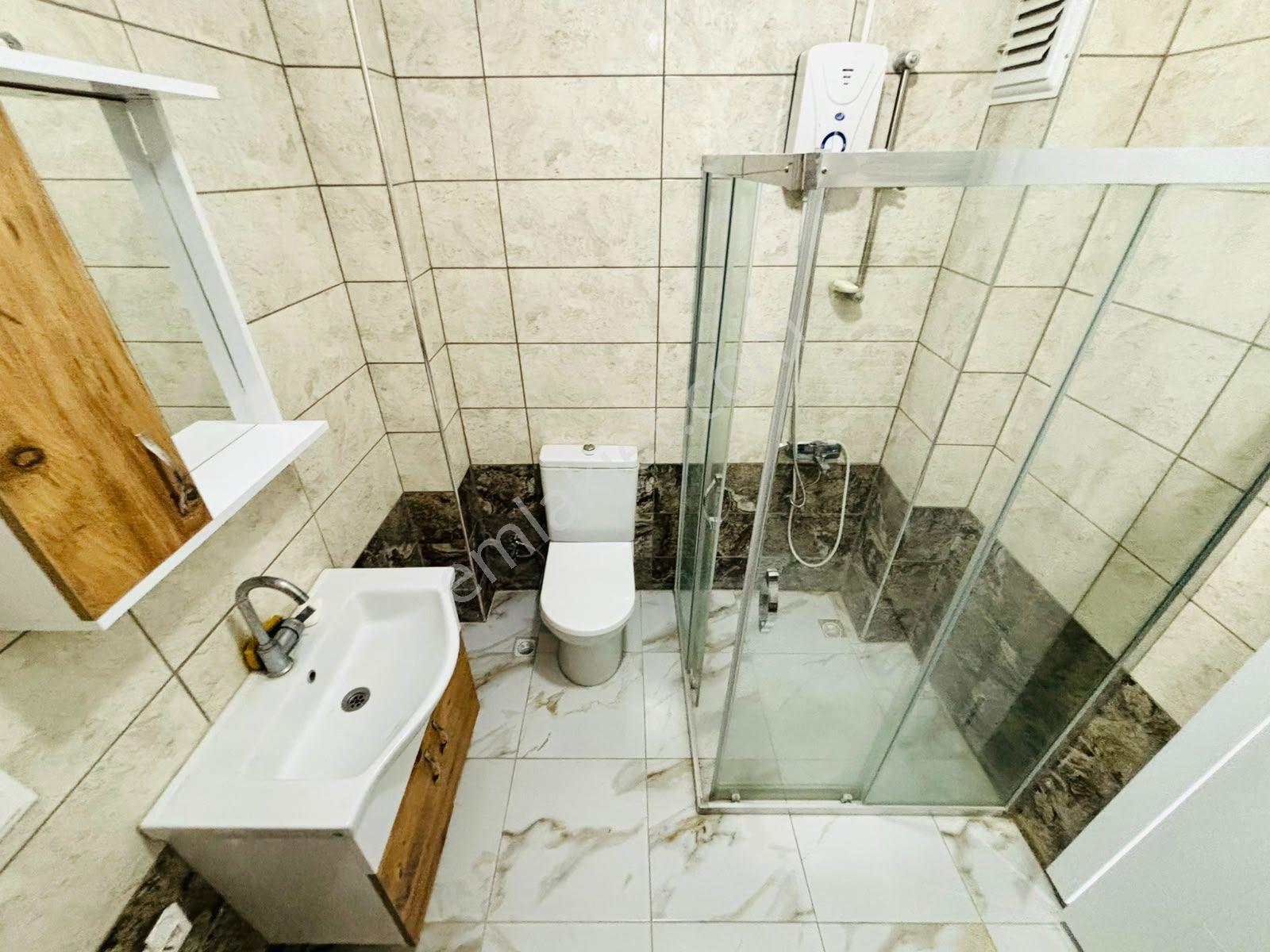 Yükselden Altınkumda Ebeveyn Banyolu, Cam Balkonlu 2+1 — fotoğraf 19