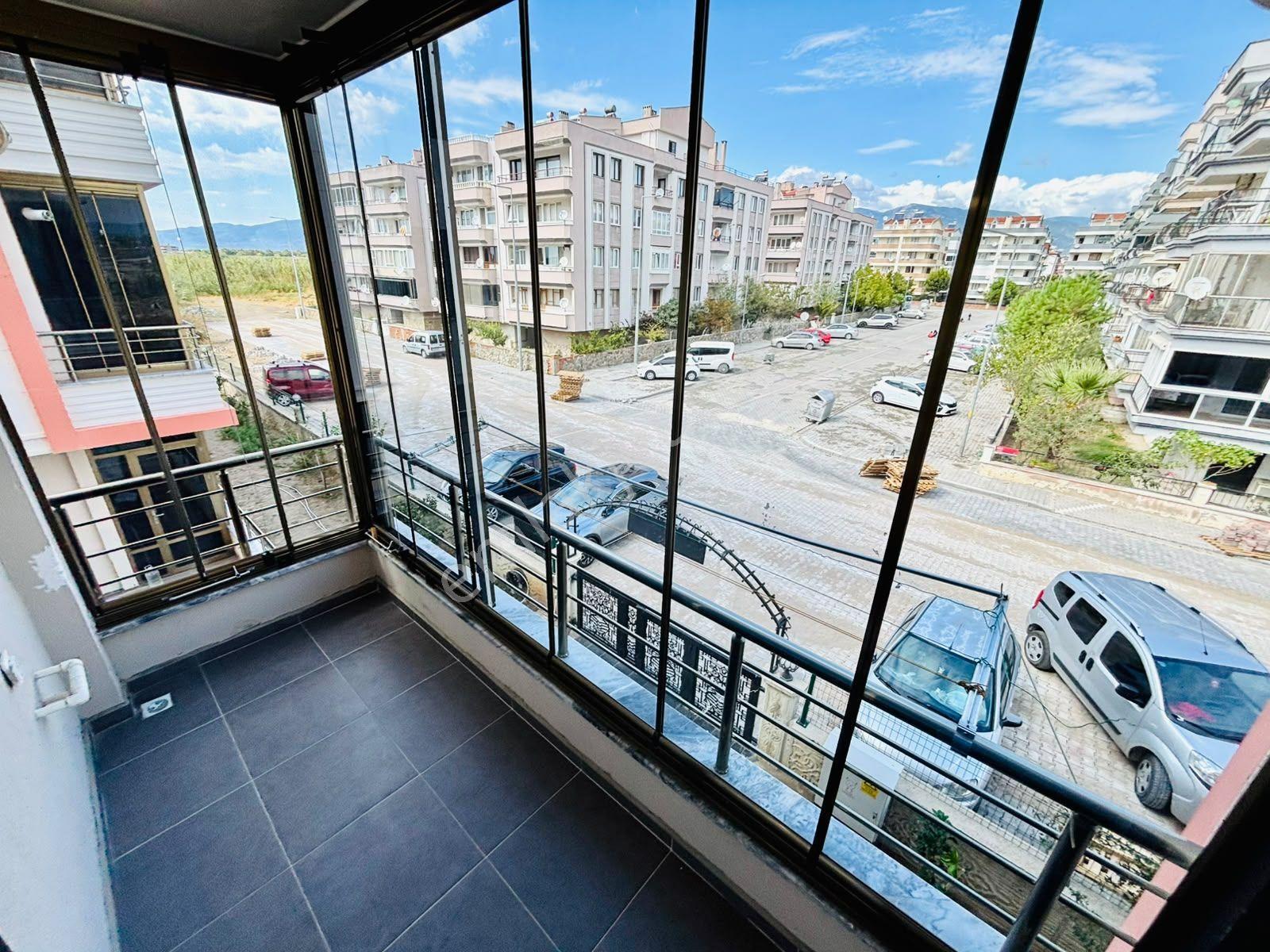 Yükselden Altınkumda Ebeveyn Banyolu, Cam Balkonlu 2+1 — fotoğraf 23