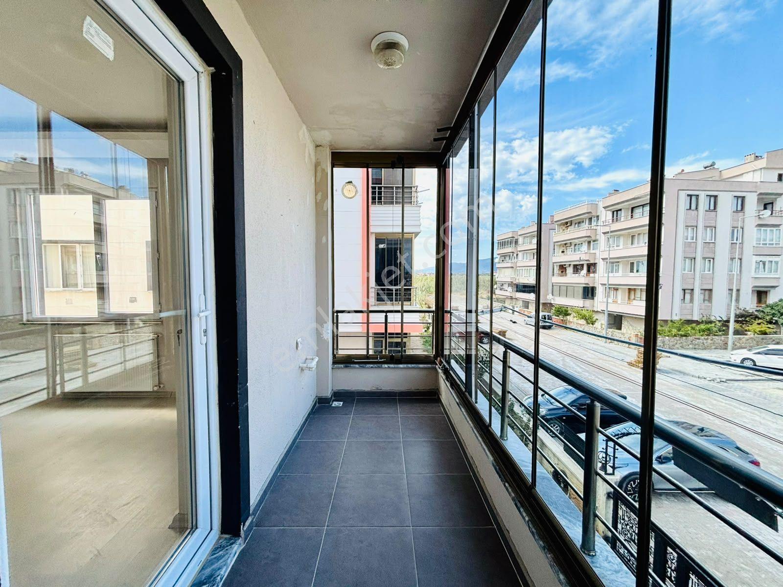 Yükselden Altınkumda Ebeveyn Banyolu, Cam Balkonlu 2+1 — fotoğraf 25