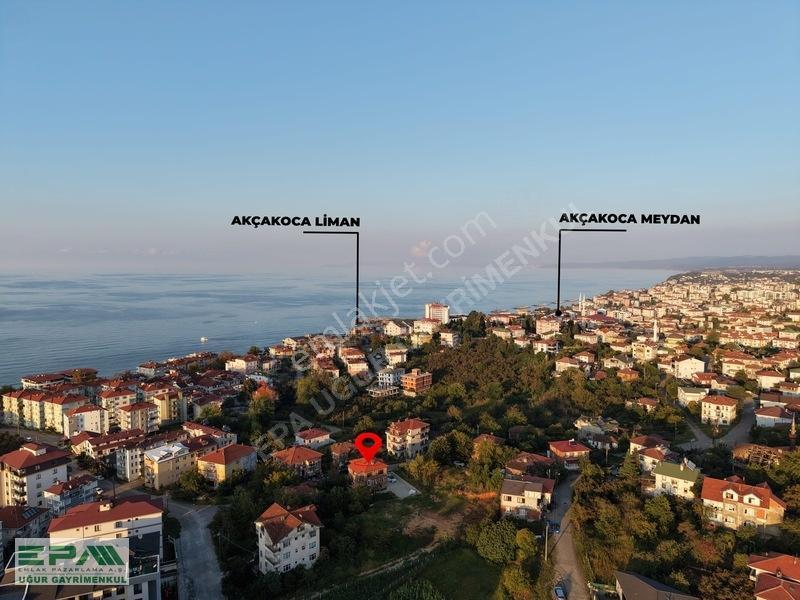 Akçakoca Merkezde Satılık 2 Katlı Ev Ve Arsası — fotoğraf 4