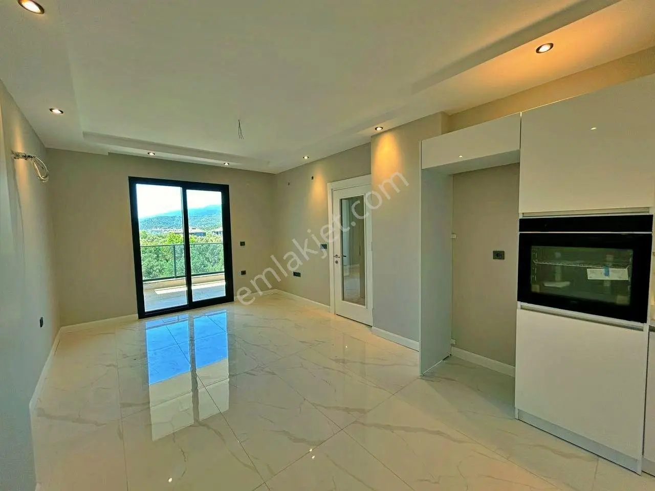 Uytun'dan Akçay-güre Arası Havuzlu Lüks Sitede 2+1 Dubleks Daire — fotoğraf 4