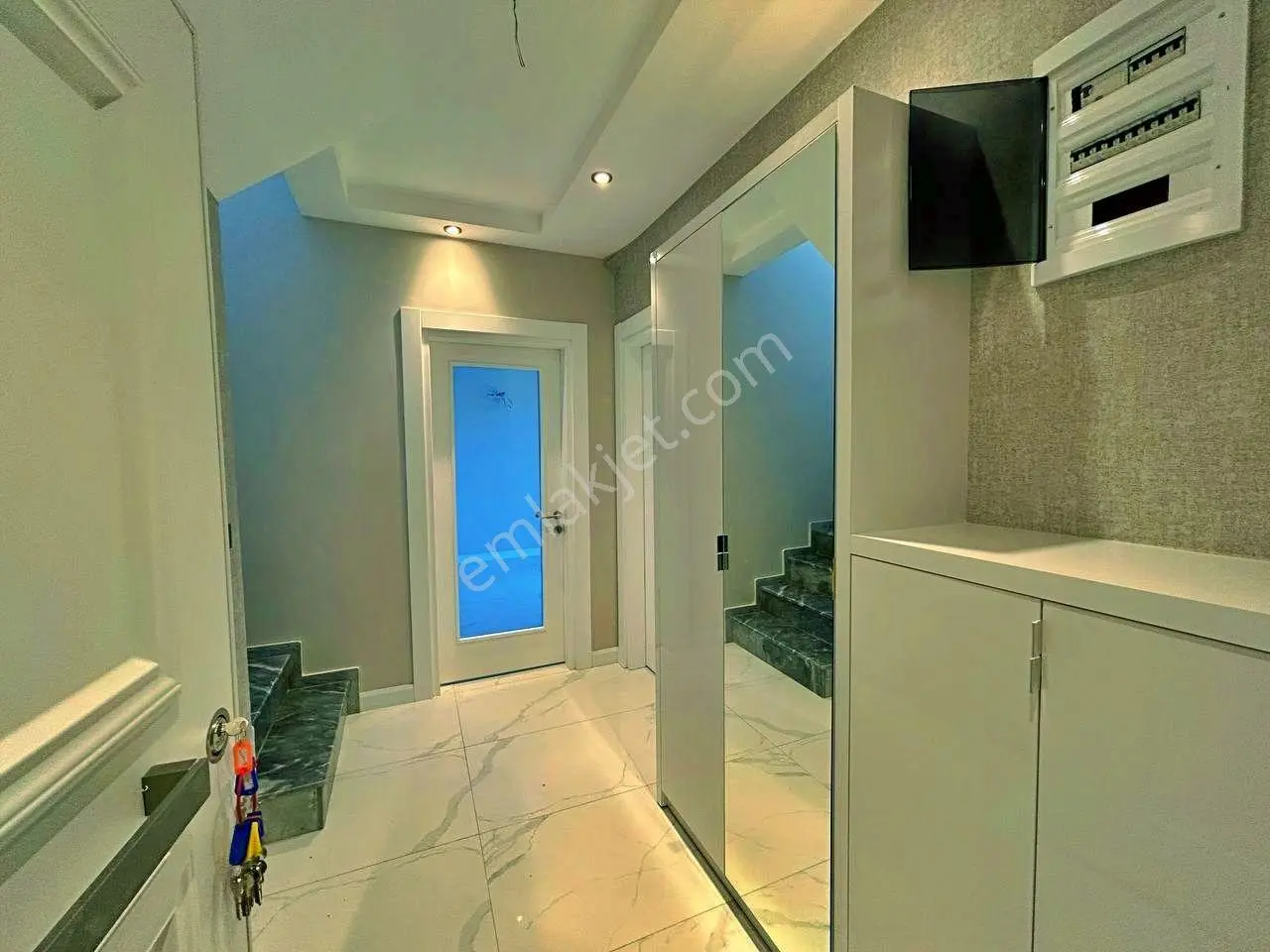 Uytun'dan Akçay-güre Arası Havuzlu Lüks Sitede 2+1 Dubleks Daire — fotoğraf 7