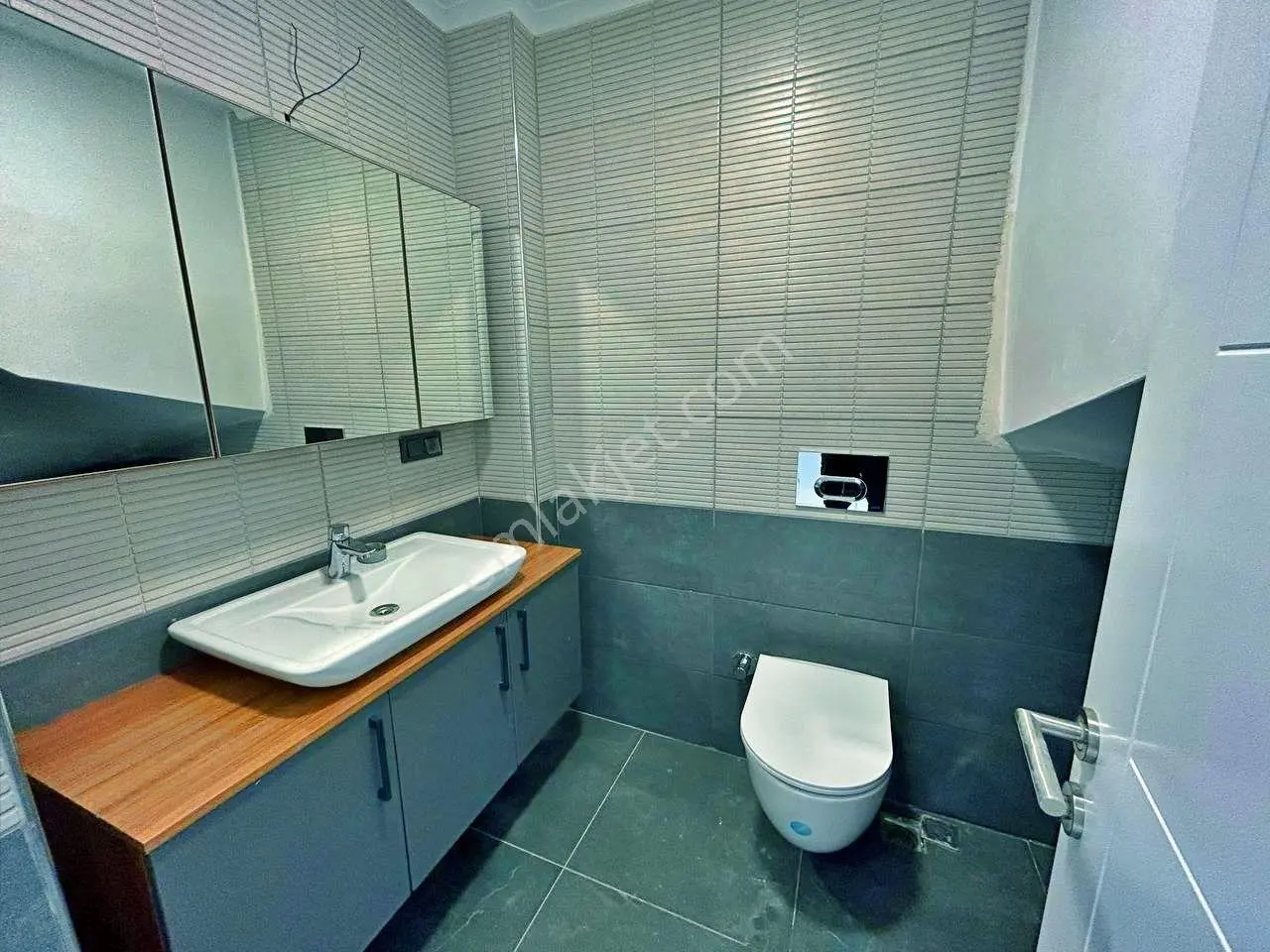 Uytun'dan Akçay-güre Arası Havuzlu Lüks Sitede 2+1 Dubleks Daire — fotoğraf 27