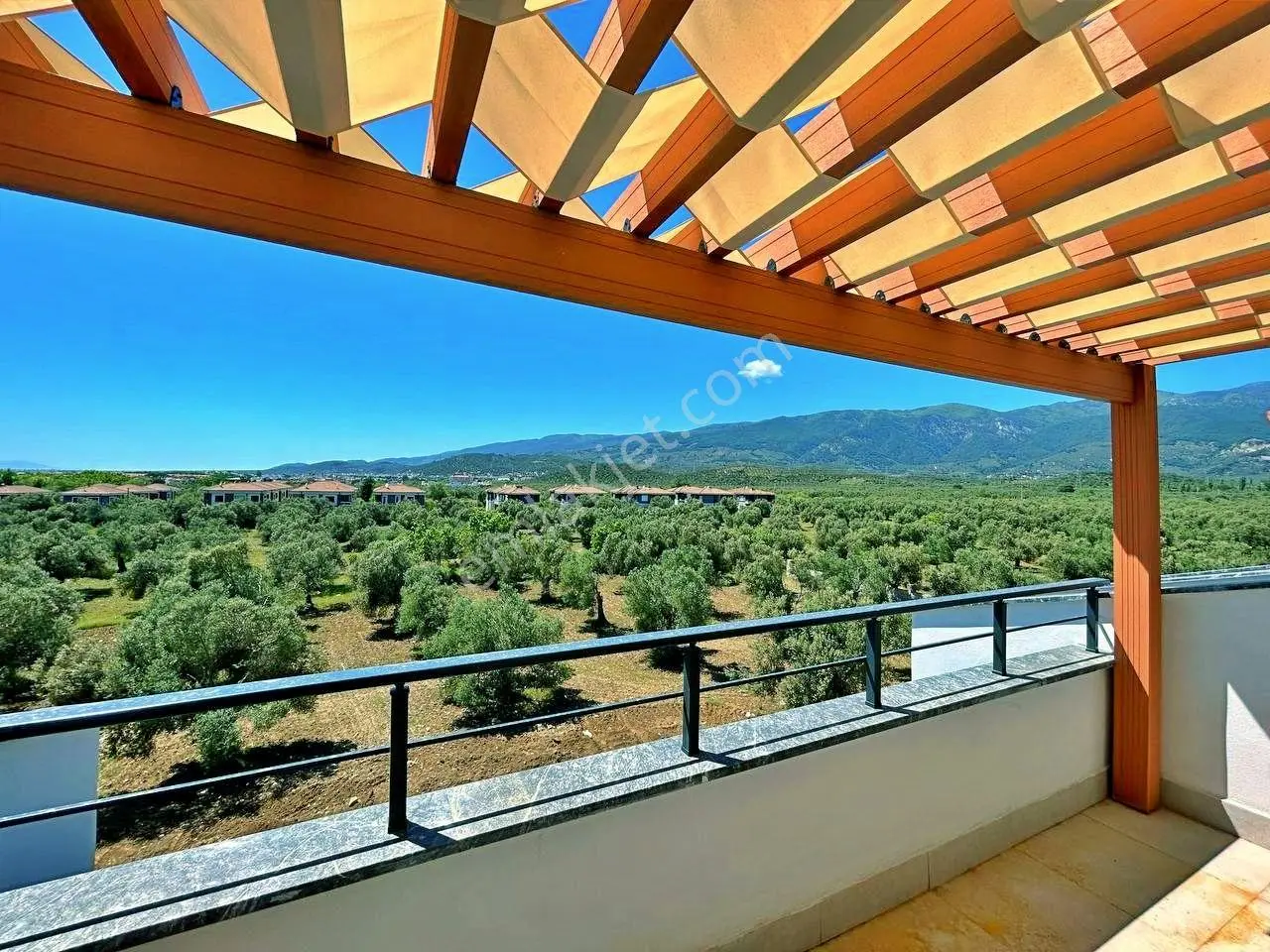 Uytun'dan Akçay-güre Arası Havuzlu Lüks Sitede 2+1 Dubleks Daire — fotoğraf 30