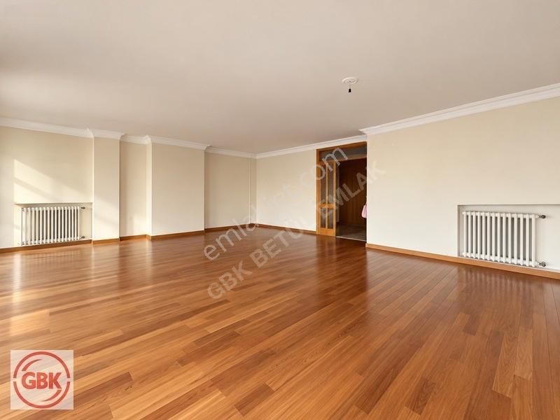 Çankaya Küpe Sokakta Uğur Mumcu Cad. Köşe 210 M² Net Geniş 4+1 — fotoğraf 6