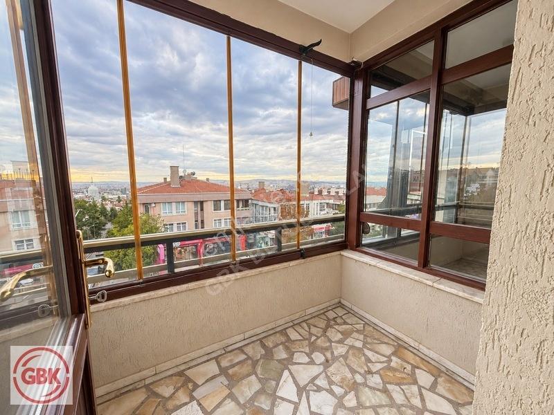 Çankaya Küpe Sokakta Uğur Mumcu Cad. Köşe 210 M² Net Geniş 4+1 — fotoğraf 12