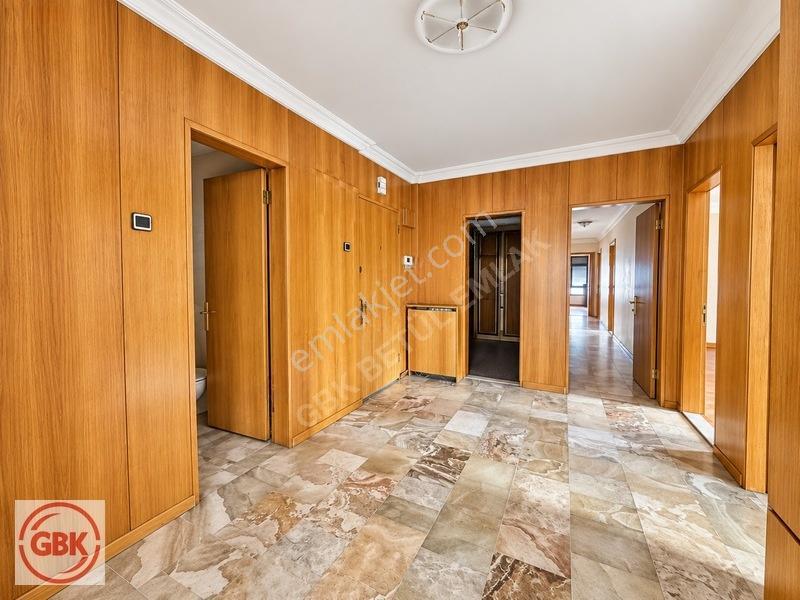 Çankaya Küpe Sokakta Uğur Mumcu Cad. Köşe 210 M² Net Geniş 4+1 — fotoğraf 13