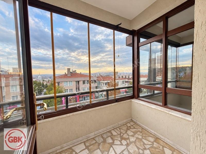 Çankaya Küpe Sokakta Uğur Mumcu Cad. Köşe 210 M² Net Geniş 4+1 — fotoğraf 20