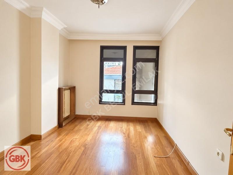 Çankaya Küpe Sokakta Uğur Mumcu Cad. Köşe 210 M² Net Geniş 4+1 — fotoğraf 28