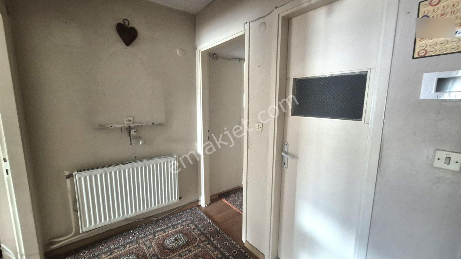 Karabağlar Basın Sitesi Otoparklı Geniş 2+1 Satılık Daire — fotoğraf 15
