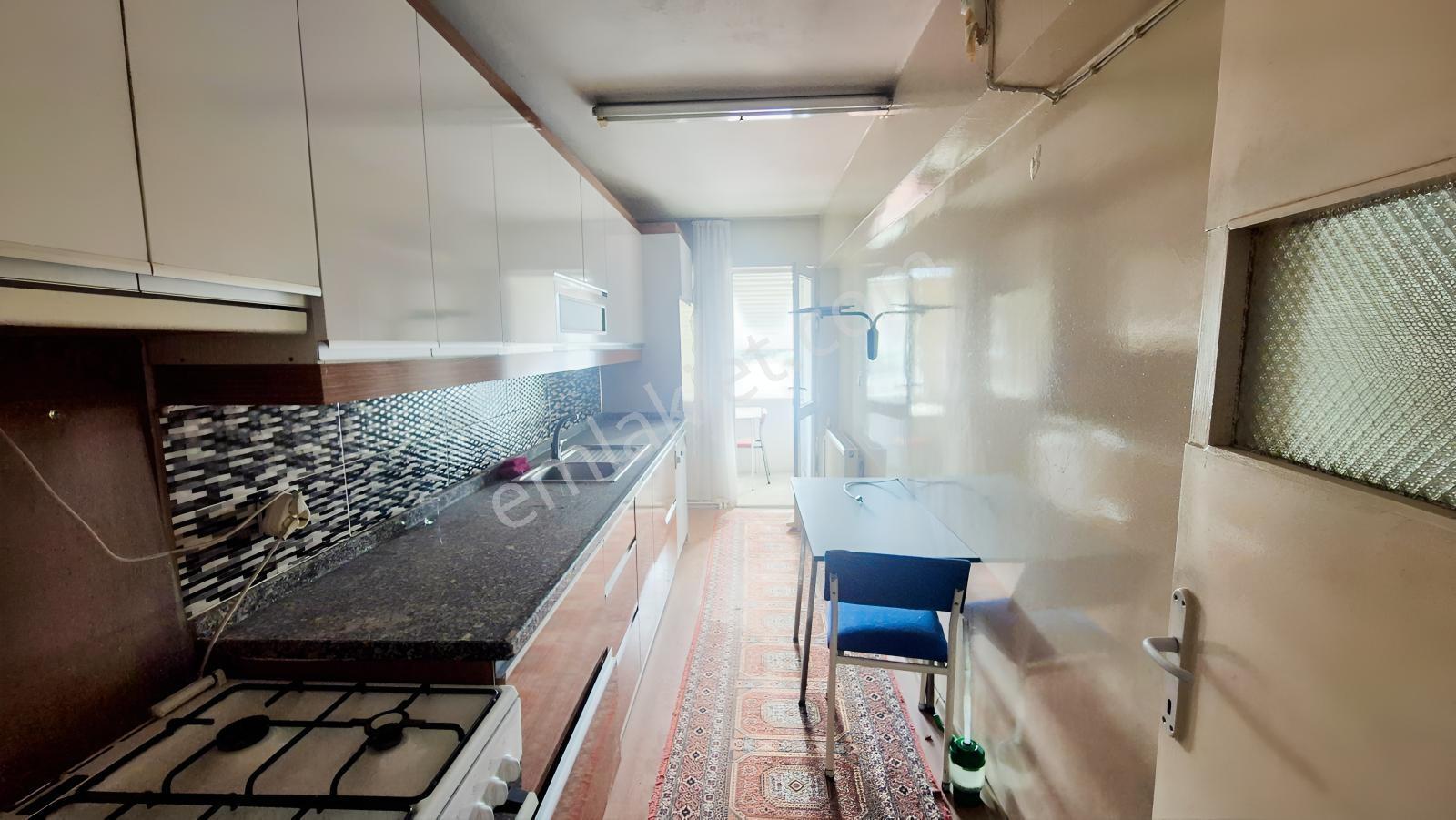 Karabağlar Basın Sitesi Otoparklı Geniş 2+1 Satılık Daire — fotoğraf 22