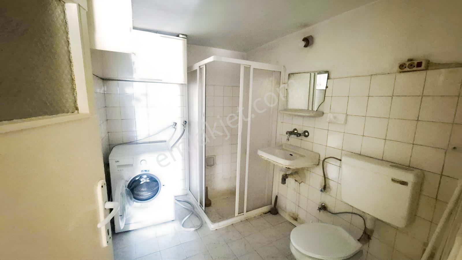 Karabağlar Basın Sitesi Otoparklı Geniş 2+1 Satılık Daire — fotoğraf 26