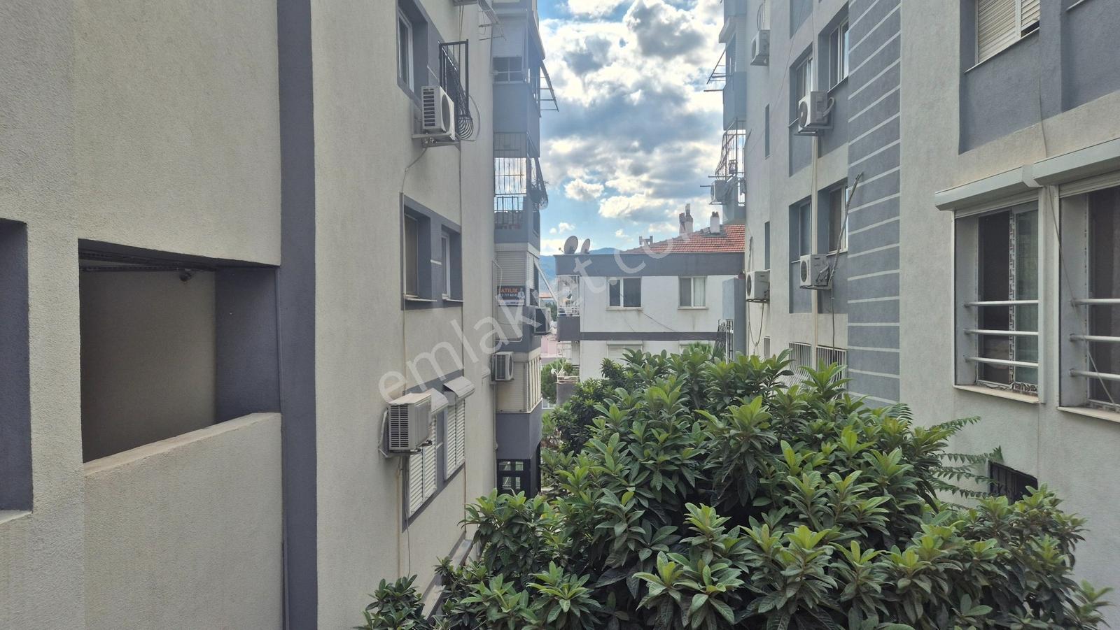 Karabağlar Basın Sitesi Otoparklı Geniş 2+1 Satılık Daire — fotoğraf 30