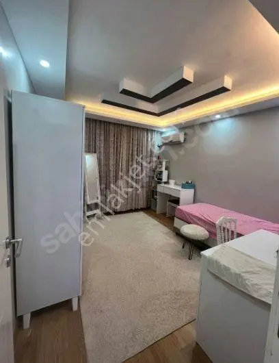 •⁠ ⁠3+1*güzelyal* Turgut Özal*9-9katı Dgaz *2banyo Kapalı Mutfak* Kgb Cephe 150m2 Hasarsız*site — fotoğraf 11