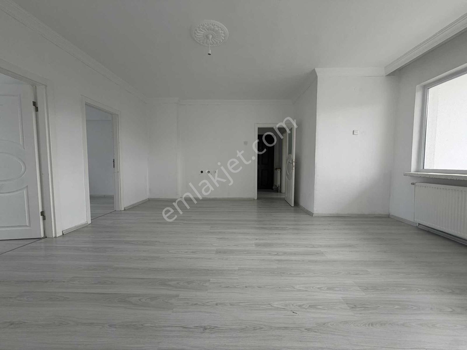 Gazi Osmanpaşa Mahallesinde 3+1 Ara Kat Ön Cephe Satılık Daire! — fotoğraf 4