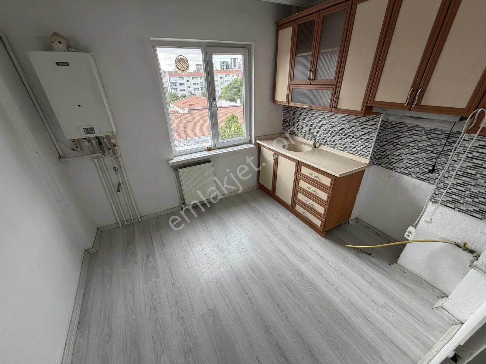 Gazi Osmanpaşa Mahallesinde 3+1 Ara Kat Ön Cephe Satılık Daire! — fotoğraf 18